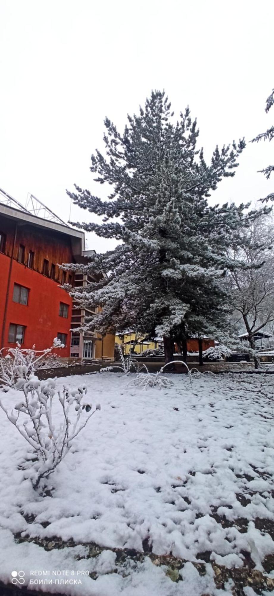 Парк Хотел Боили-Кирека Kaspichan Exterior foto